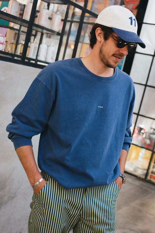 LONG SLEEVE GRAPHIC FOLDER PETROL