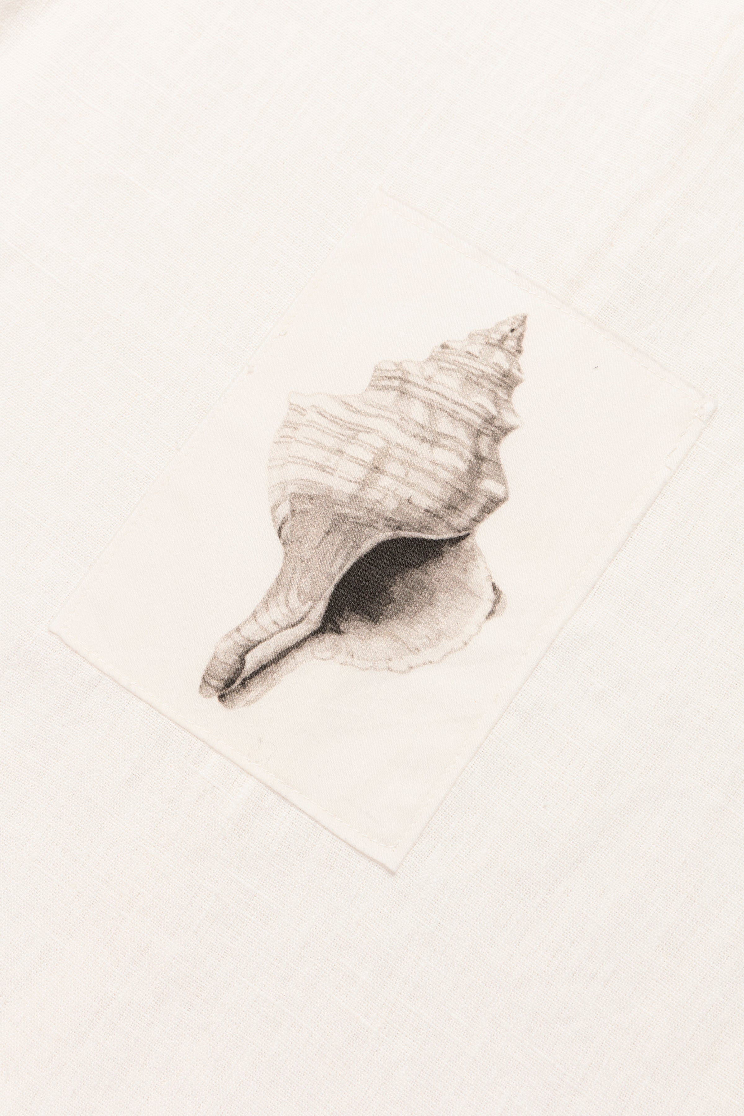 TOP GRAPHIC SEASHELL OFF-WHITE