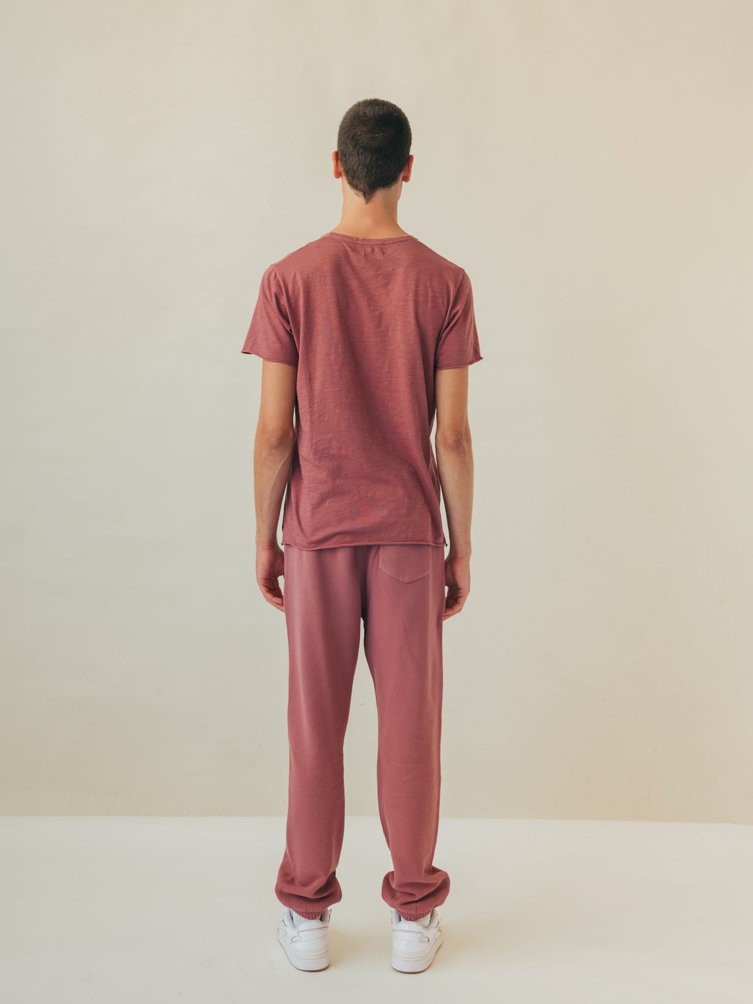 T-SHIRT ESSENTIAL AUBERGINE