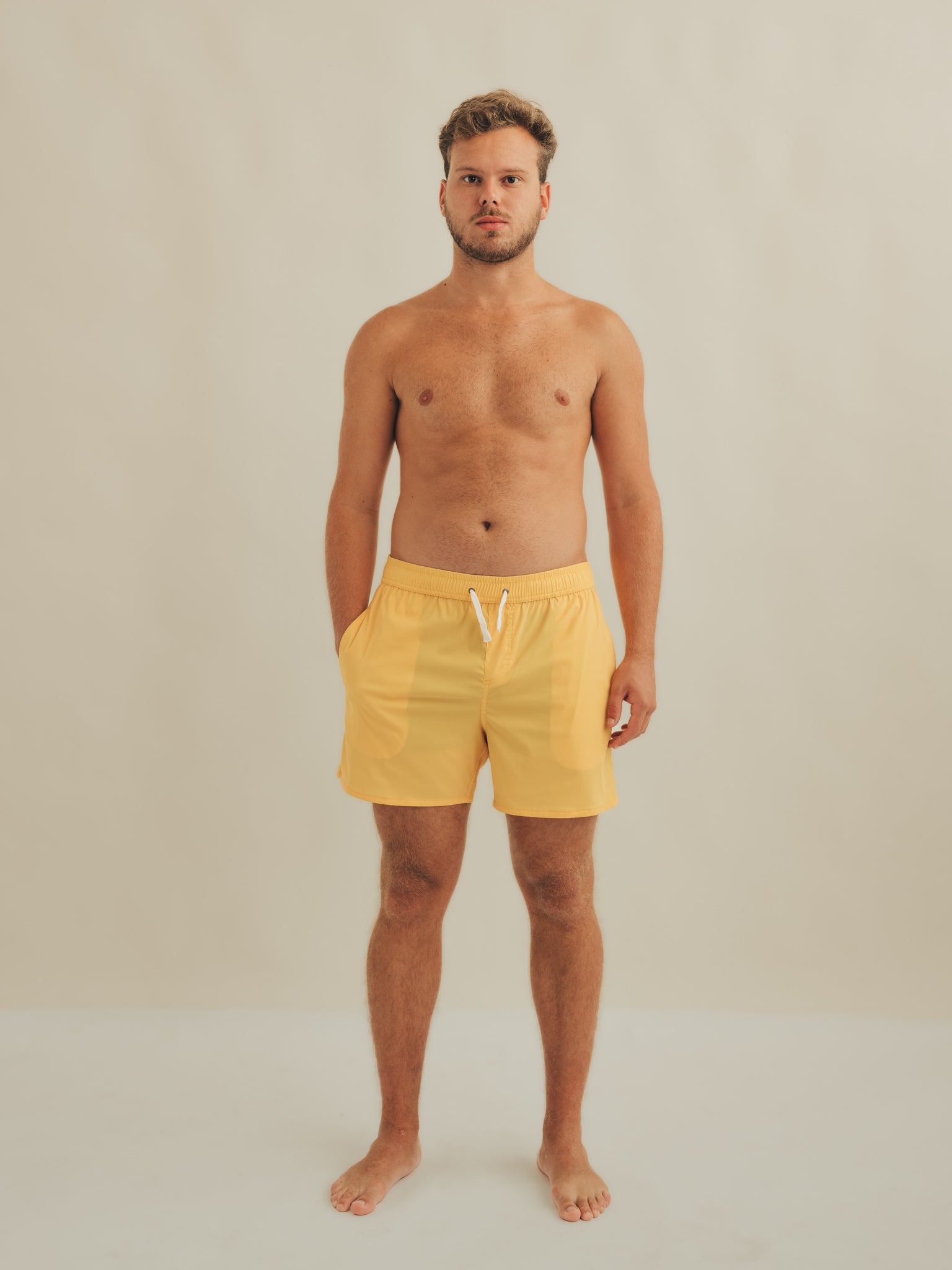 BOARDSHORTS PALE YELLOW