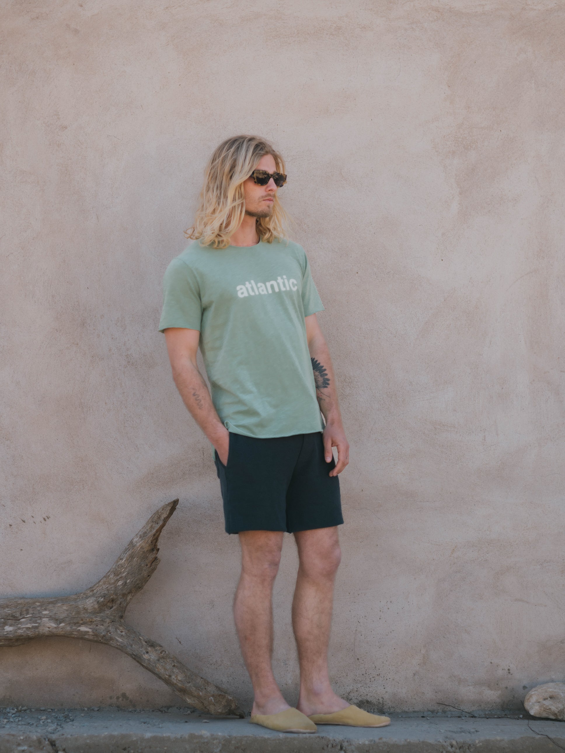 WALKSHORTS ESSENTIAL CHARCOAL