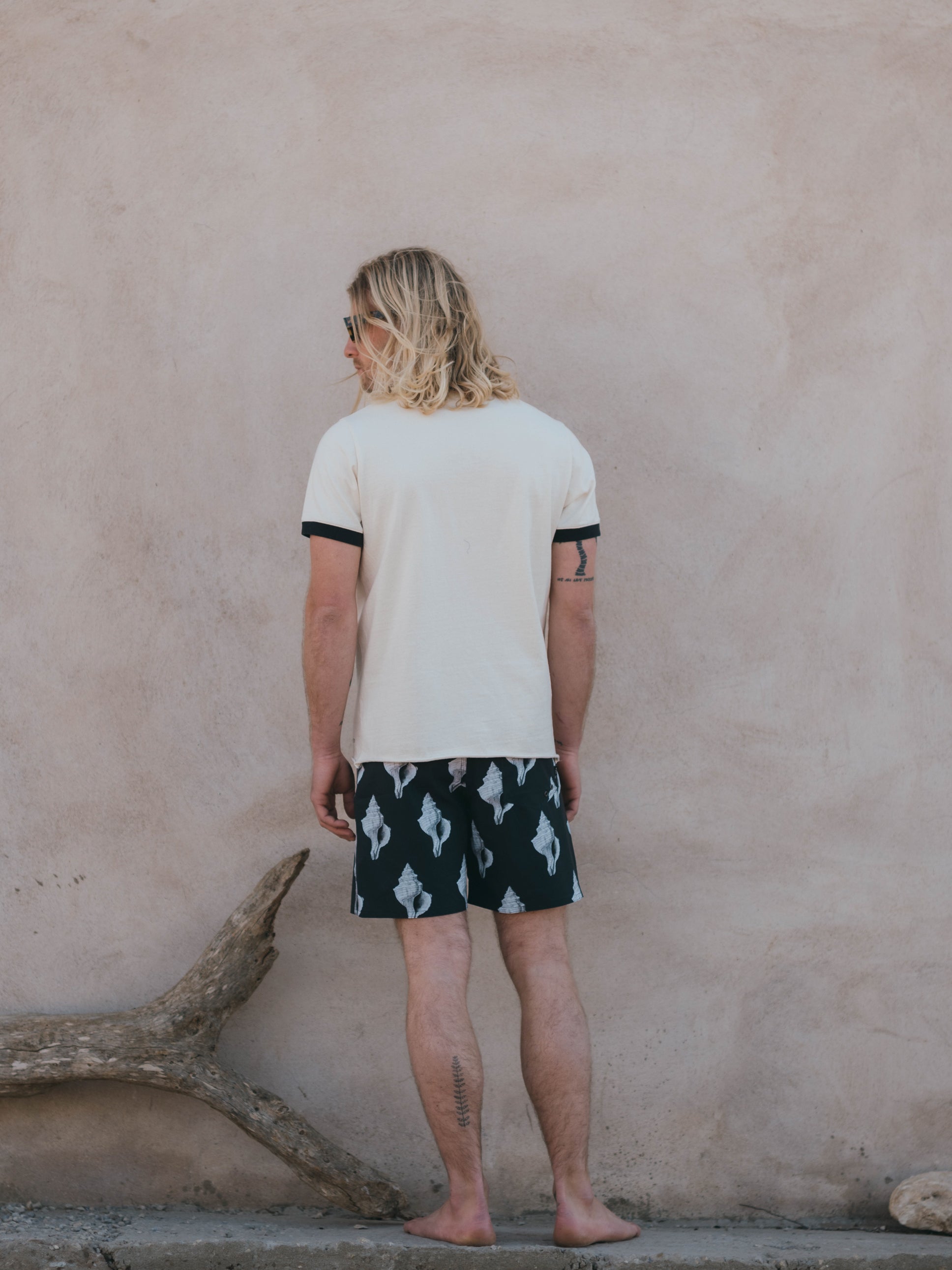 T-SHIRT GRAPHIC JAPAN CRU