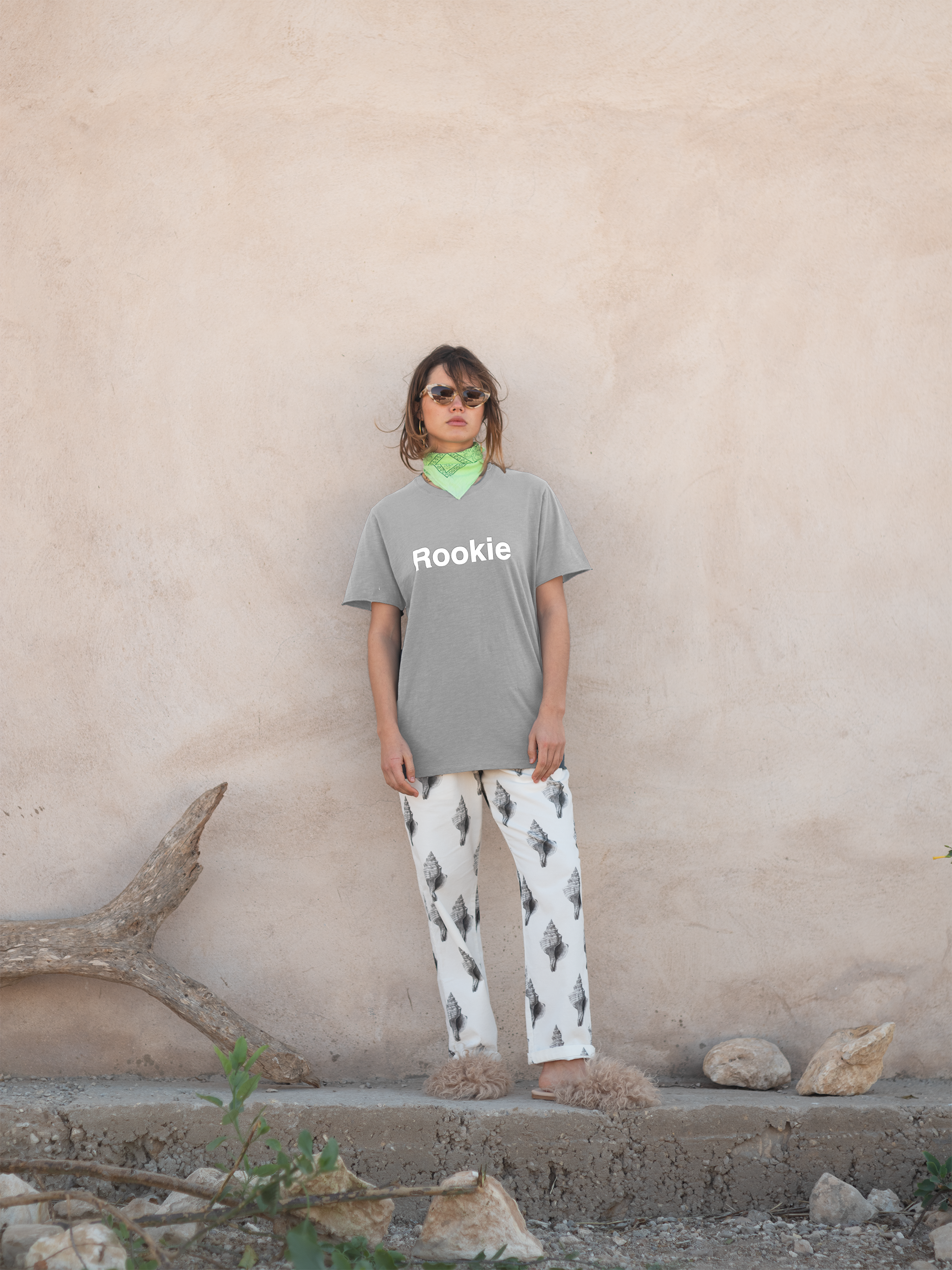 T-SHIRT GRAPHIC ROOKIE STONE GREY