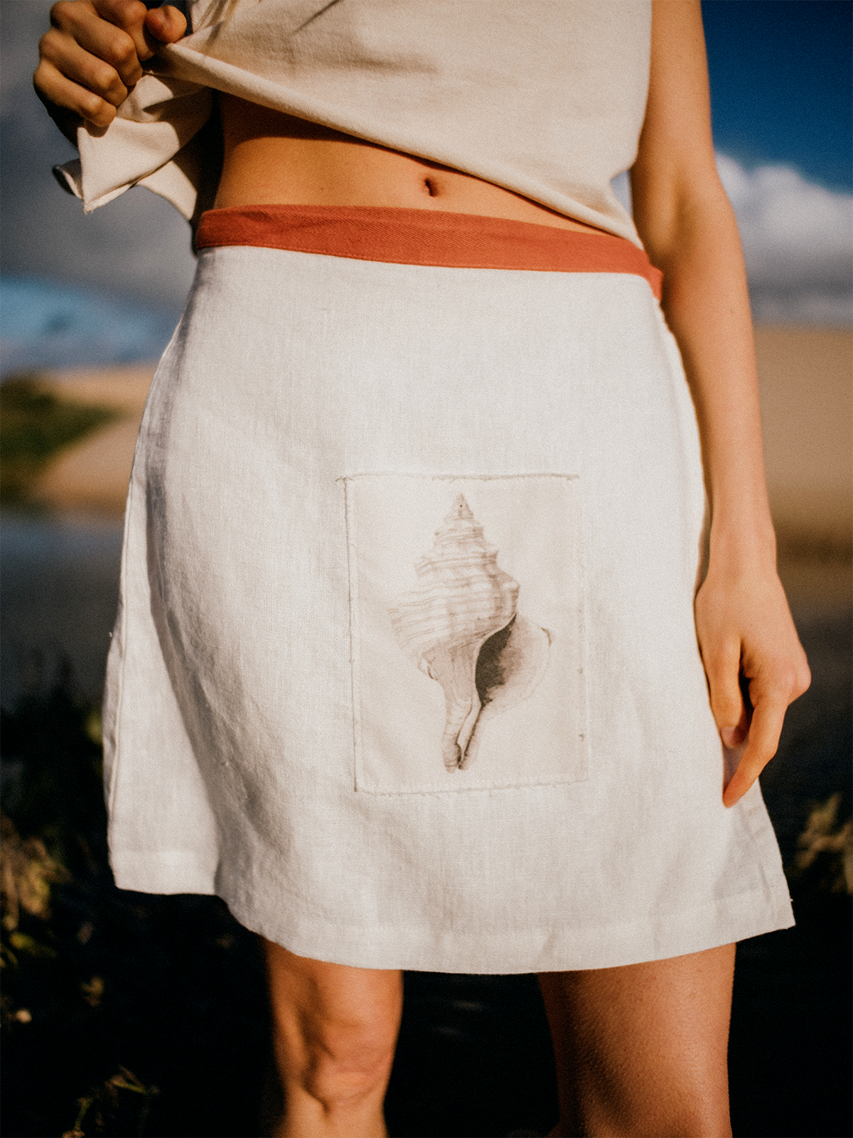 SKIRT GRAPHIC SEASHELL OFF-WHITE