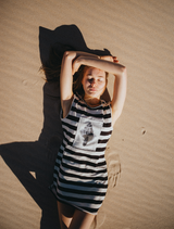 SHORT DRESS GRAPHIC SEASHELL CRU/BLACK