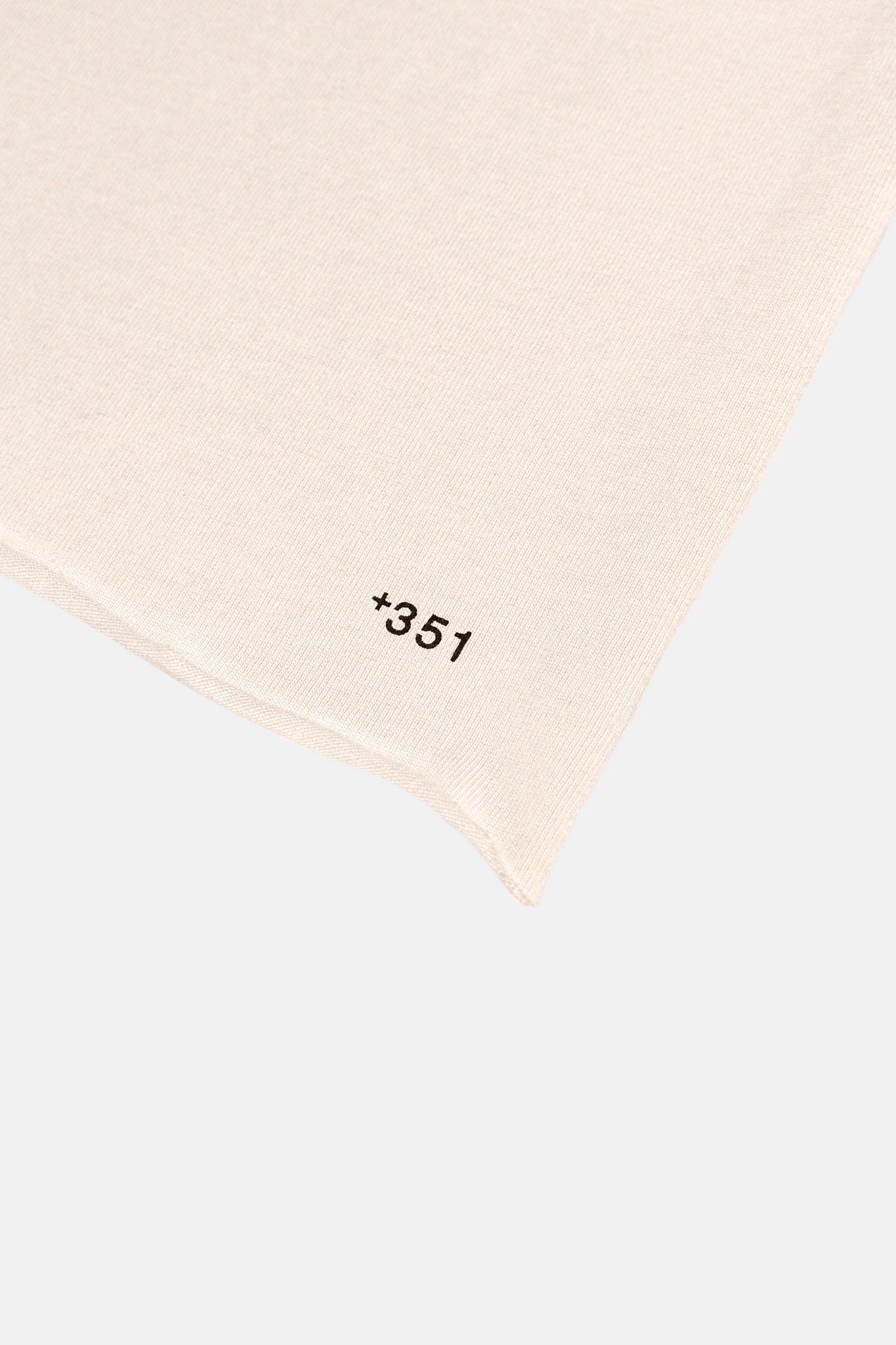 T-SHIRT GRAPHIC JAPAN CRU