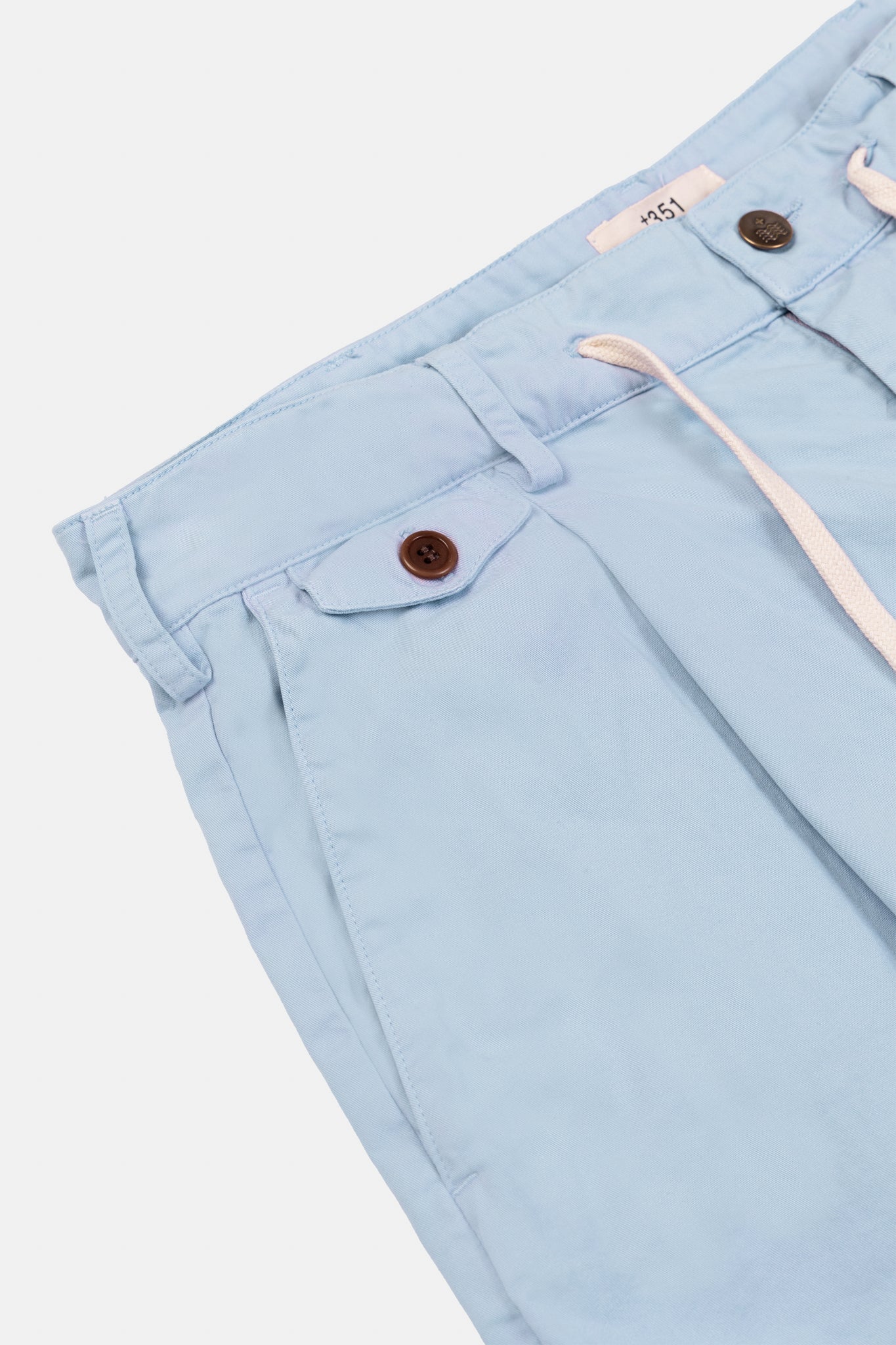 WALKSHORTS TWILL JASMIN BLUE/PATCH SEASHELL