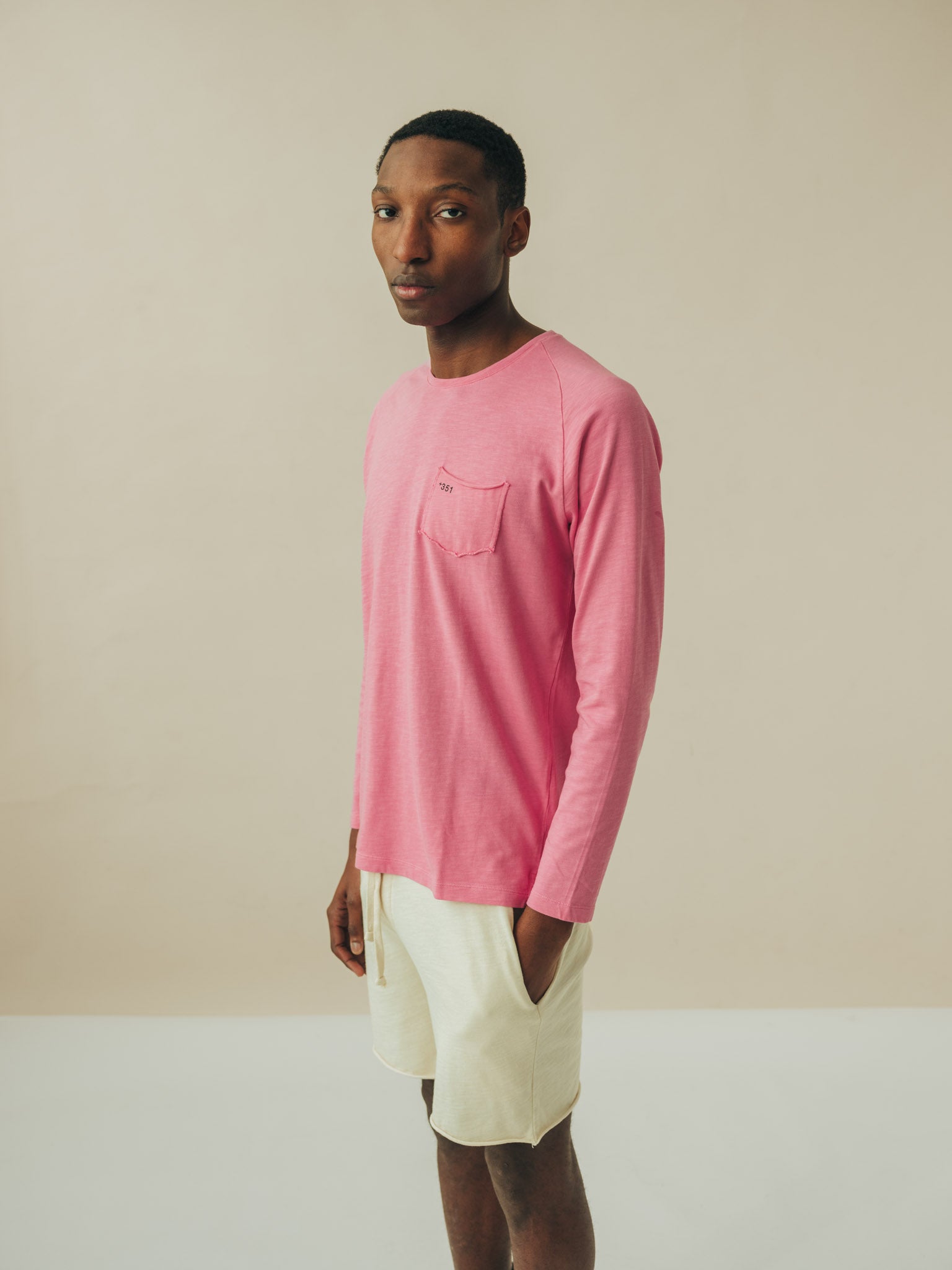 LONG SLEEVE ESSENTIAL STRAWBERRY