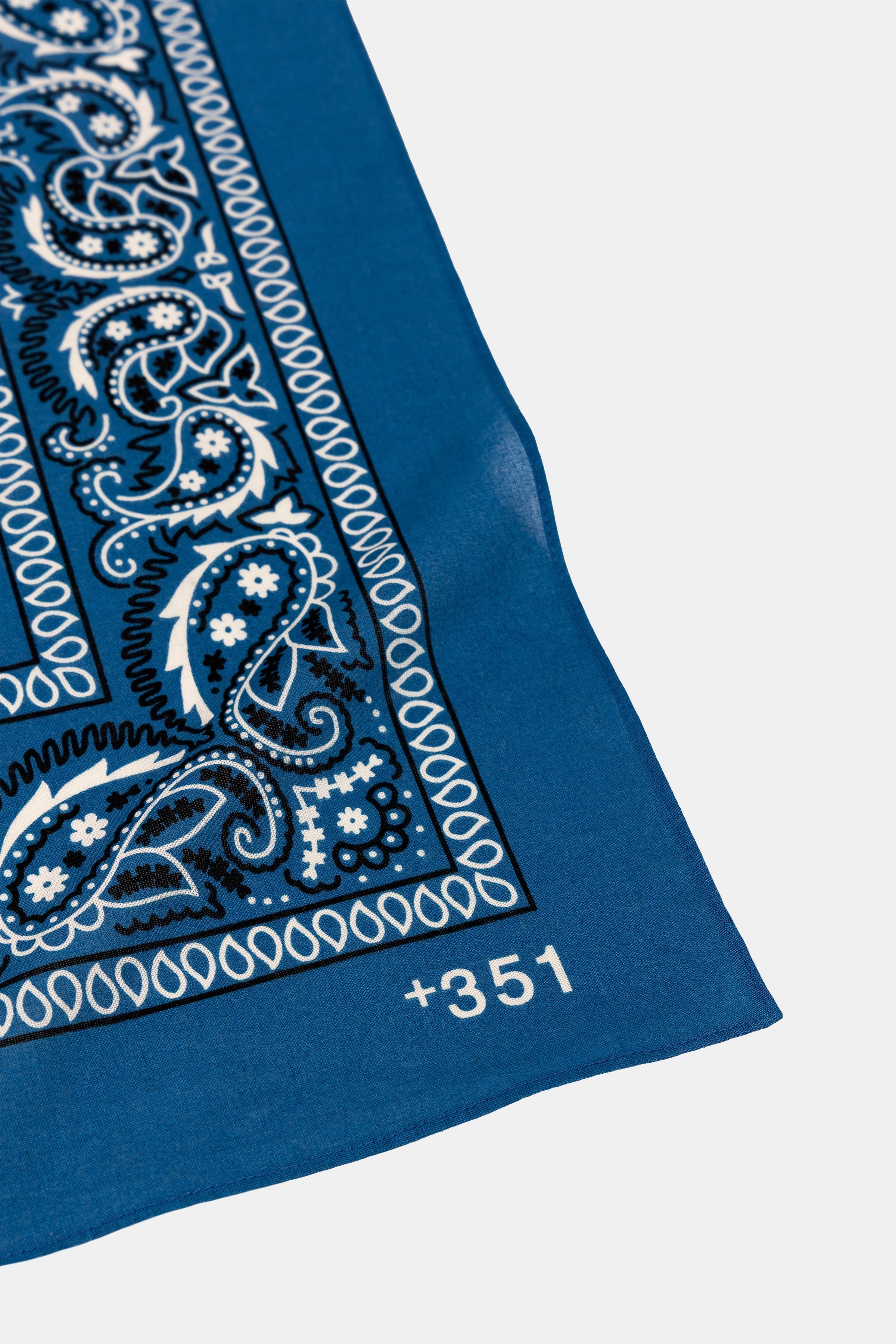 SCARF SUN IS LIFE BLUE