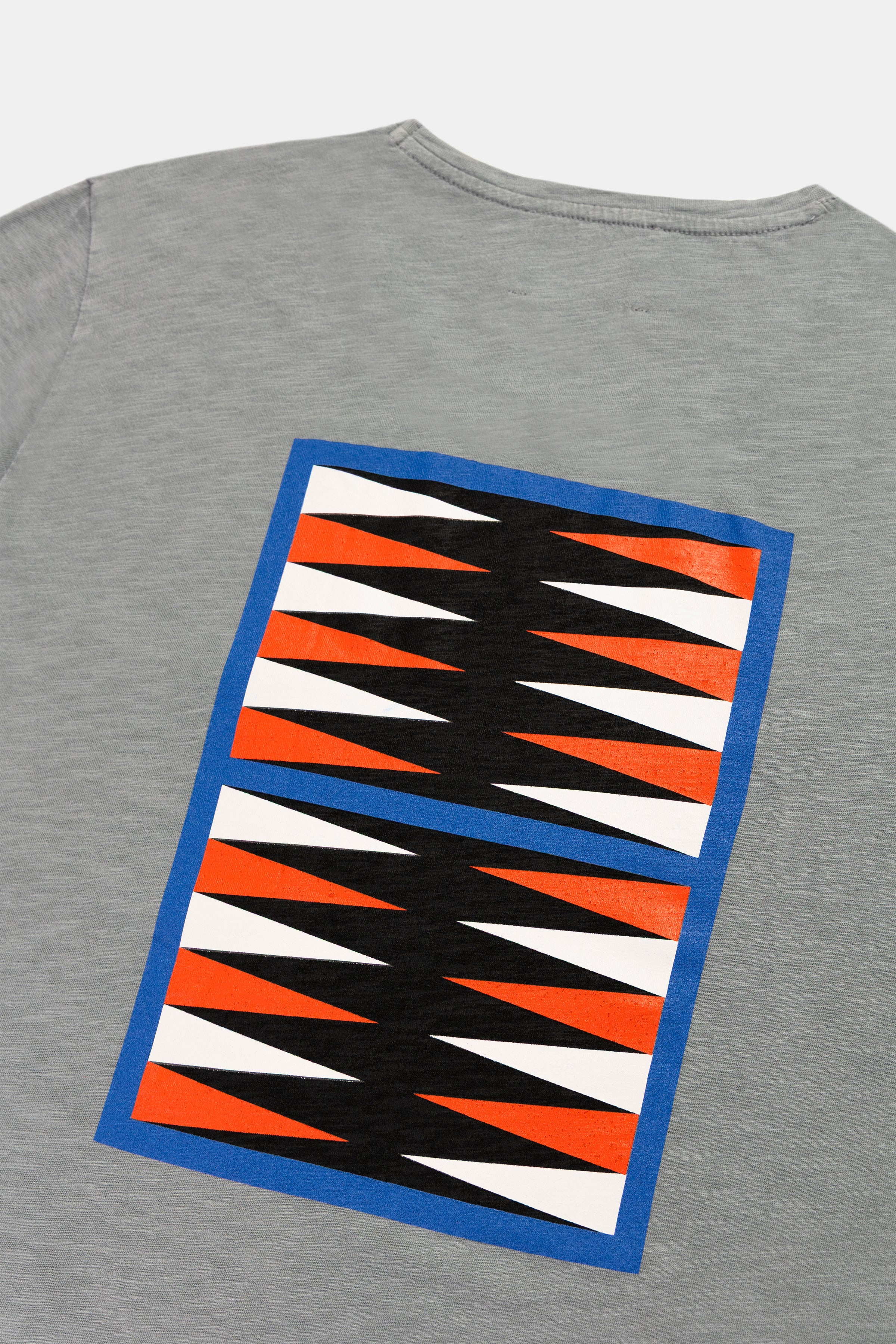T-SHIRT GRAPHIC BACKGAMMON STONE GREY