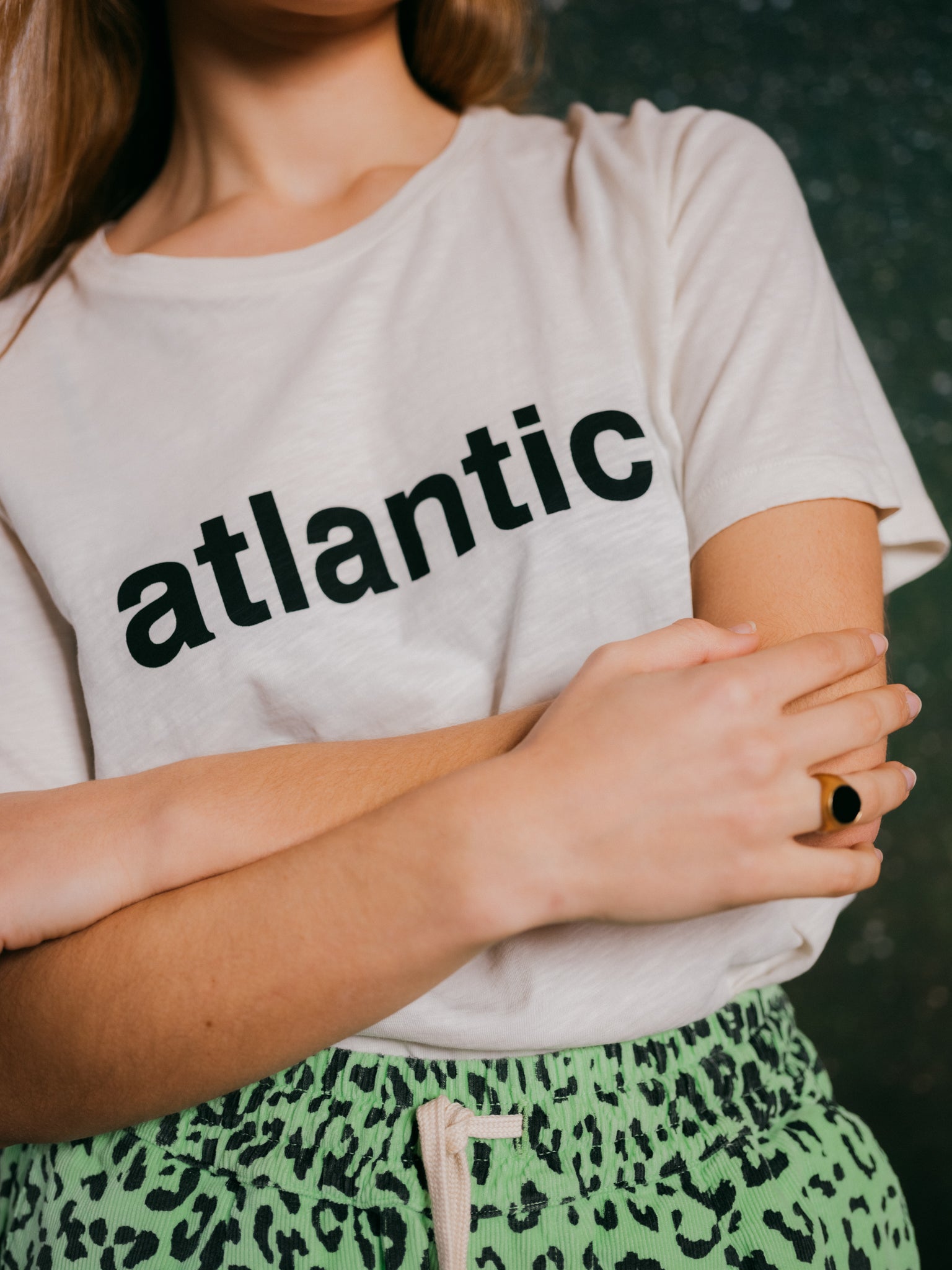 T-SHIRT ATLANTIC OFF-WHITE/CHARCOAL