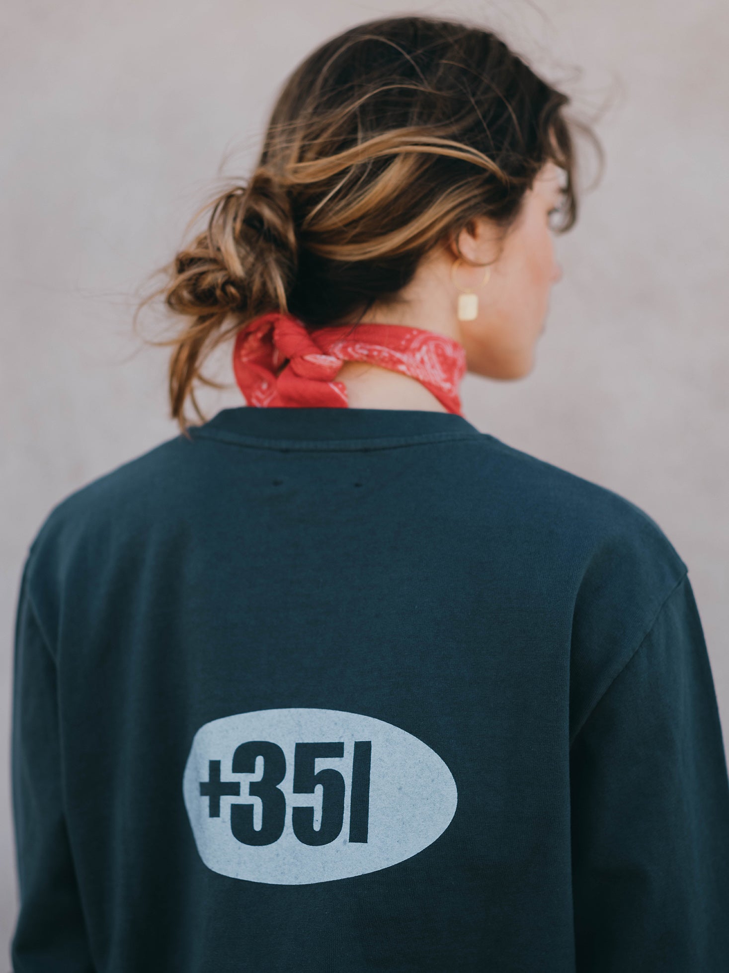 LONG SLEEVE GRAPHIC LOGO +351 CHARCOAL