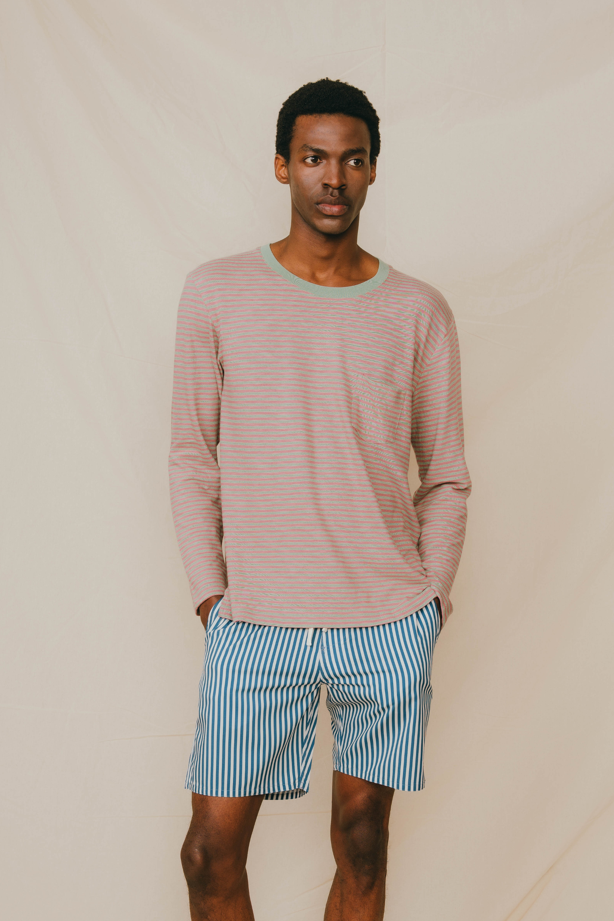 BOARDSHORT STRIPES WHITE/BLUE