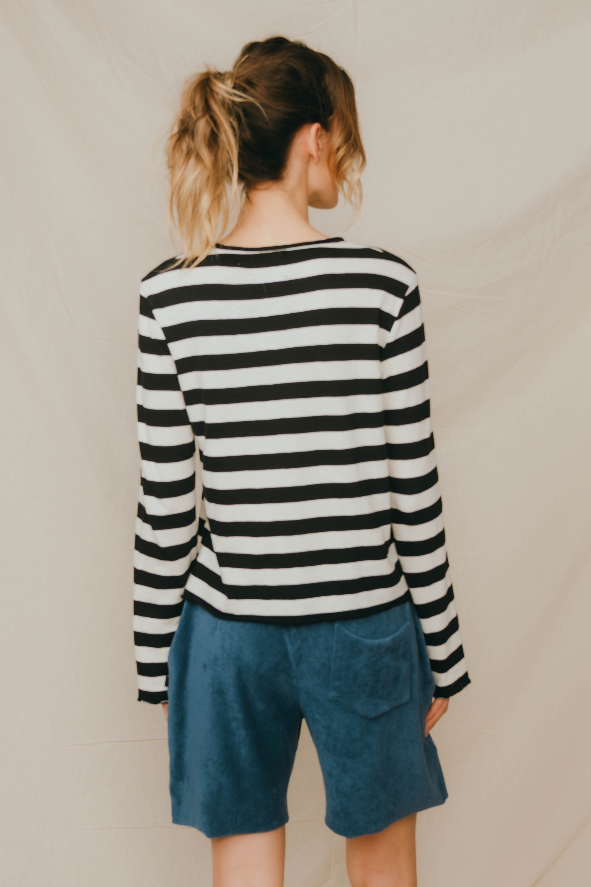 LONG SLEEVE STRIPES GRAPHIC BLACK/OFF-WHITE