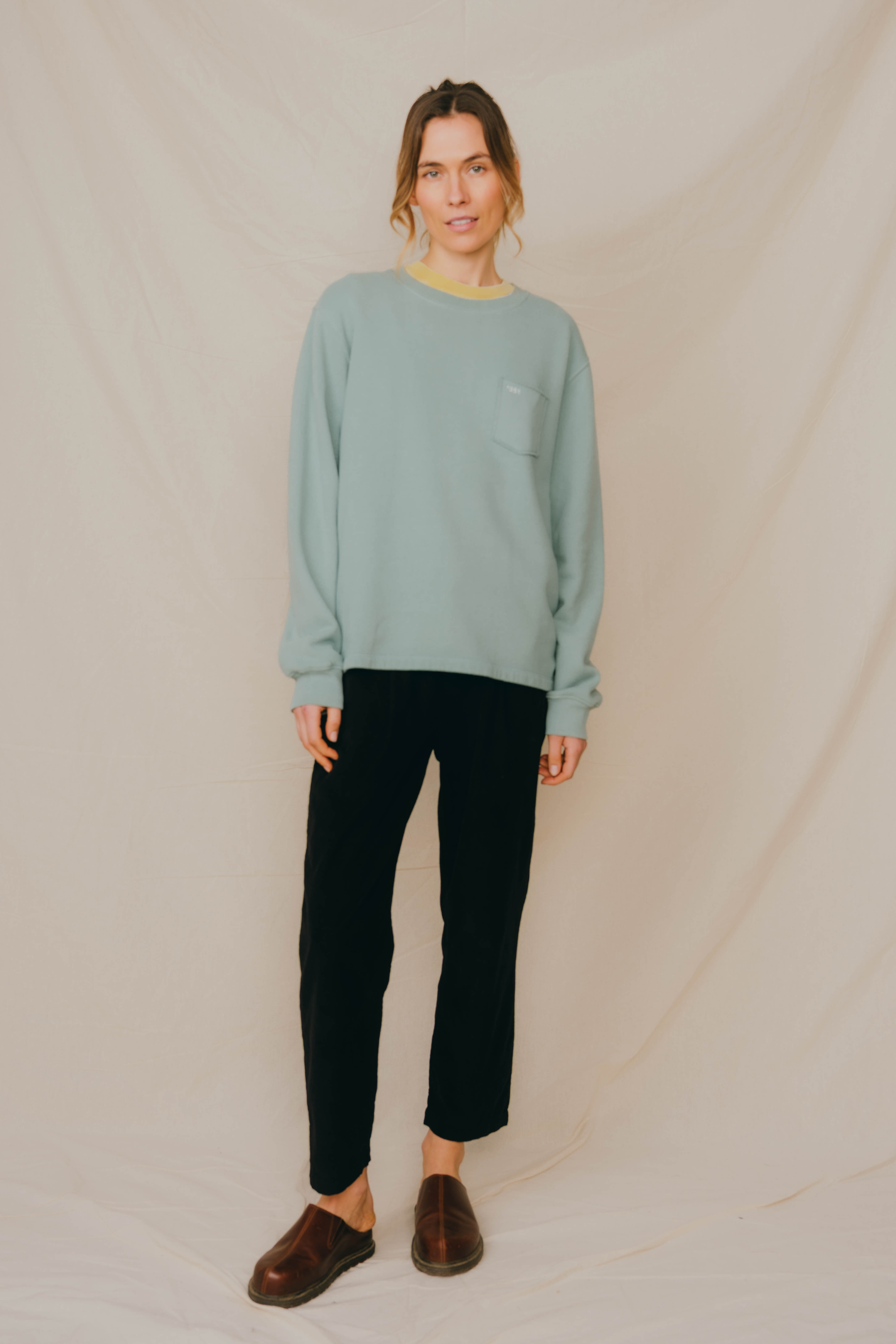 SWEATSHIRT ESSENTIAL ICY GREEN