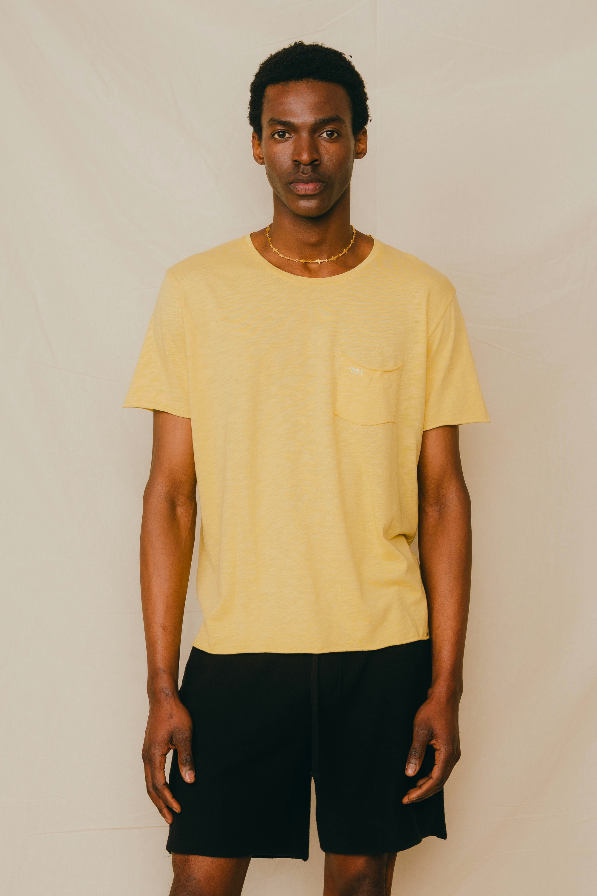 T-SHIRT ESSENTIAL YELLOW BALLOON