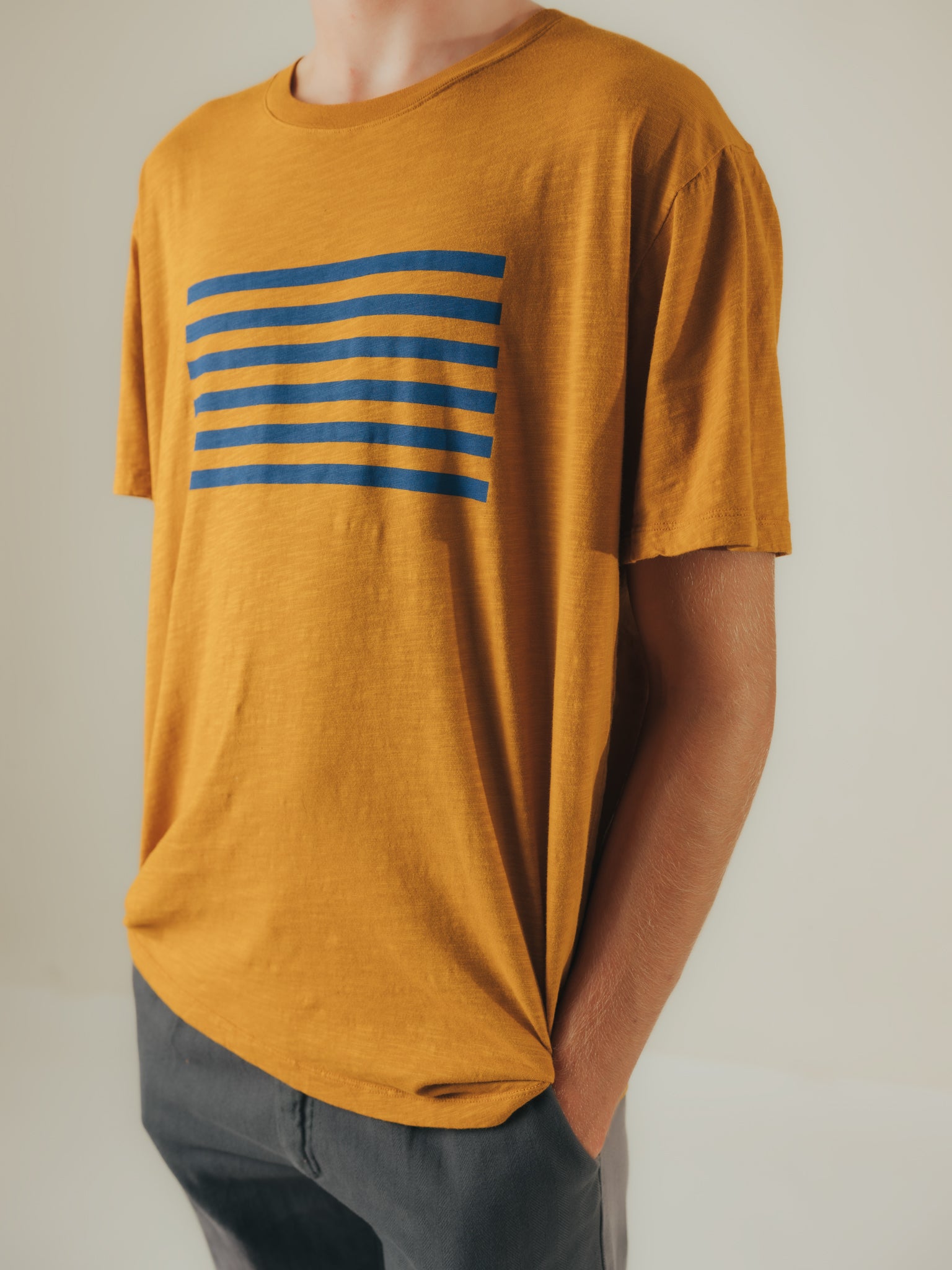 TSHIRT GRAPHIC FREQUENCY SAND/STEEL BLUE