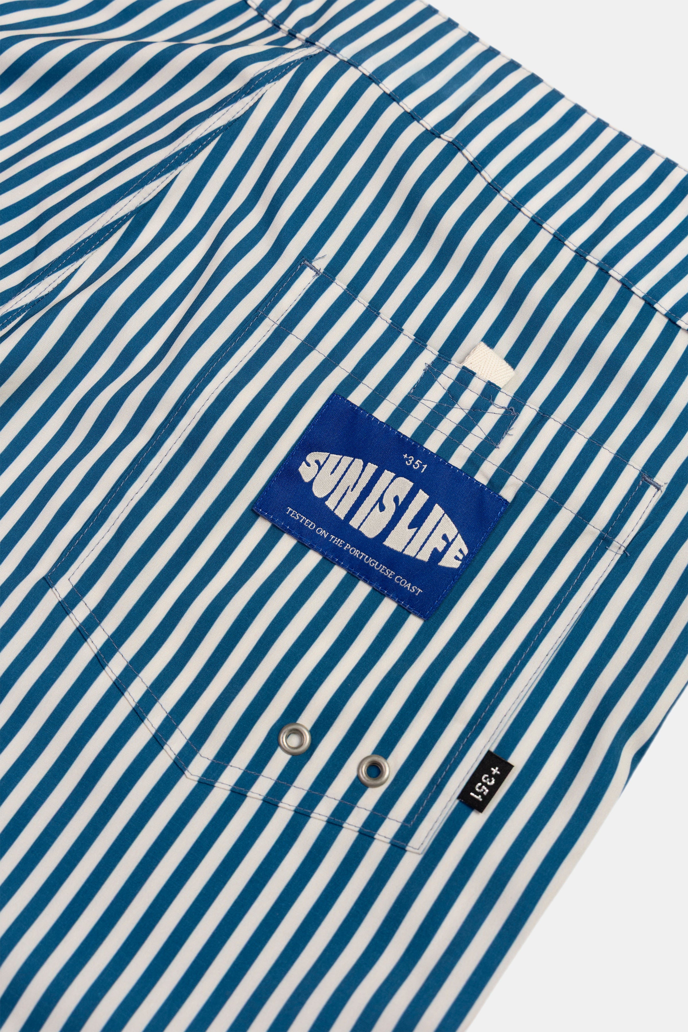 BOARDSHORT STRIPES WHITE/BLUE