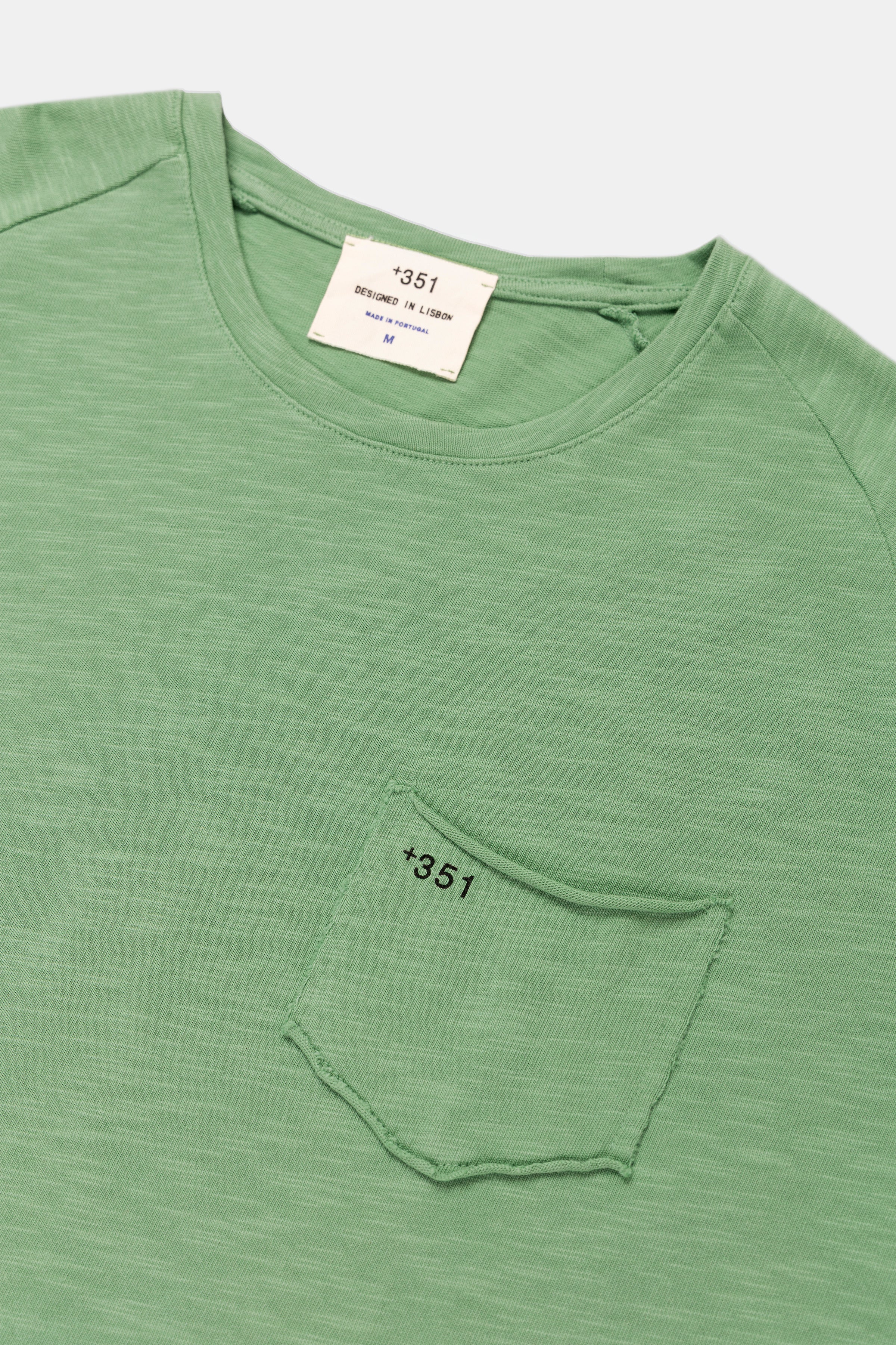 LONG SLEEVE ESSENTIAL PASTEL GREEN