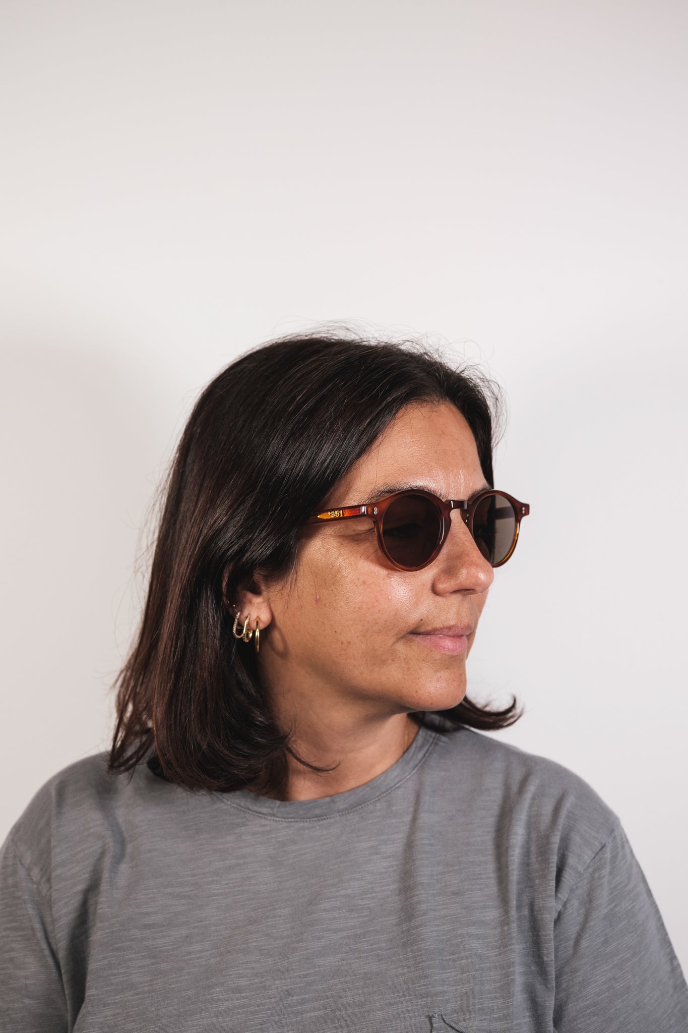 SUNGLASSES SAM BROWN