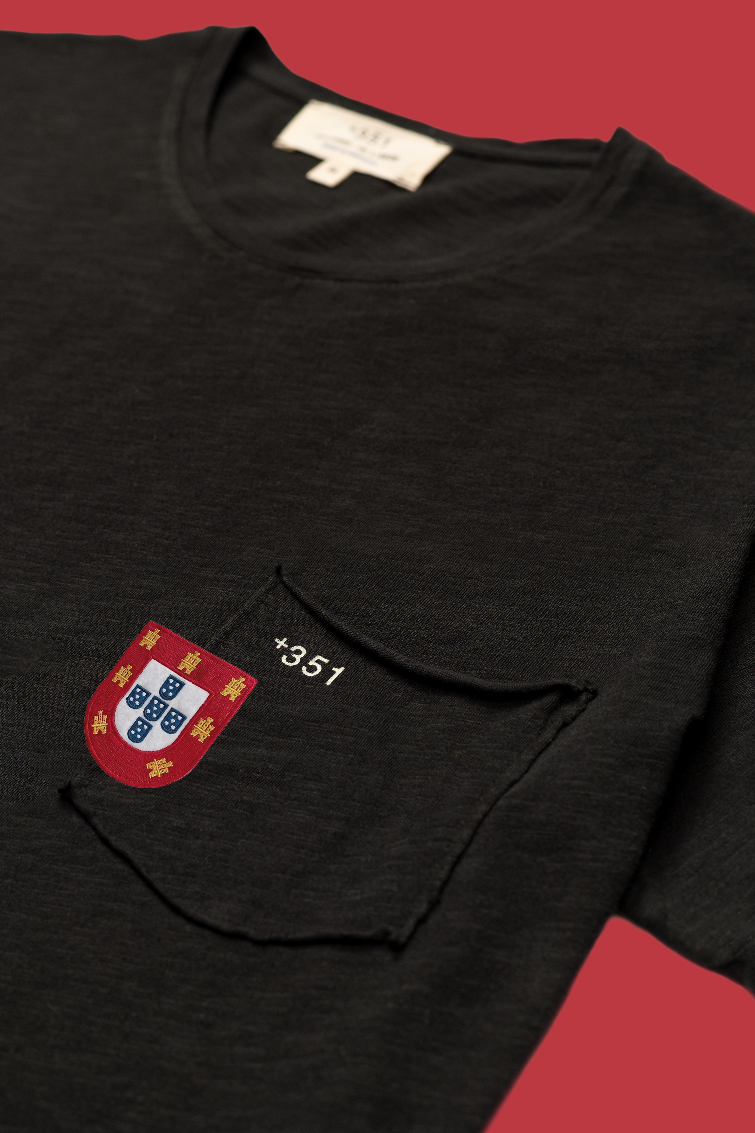 T-SHIRT ESSENTIAL BLACK WORLD CUP