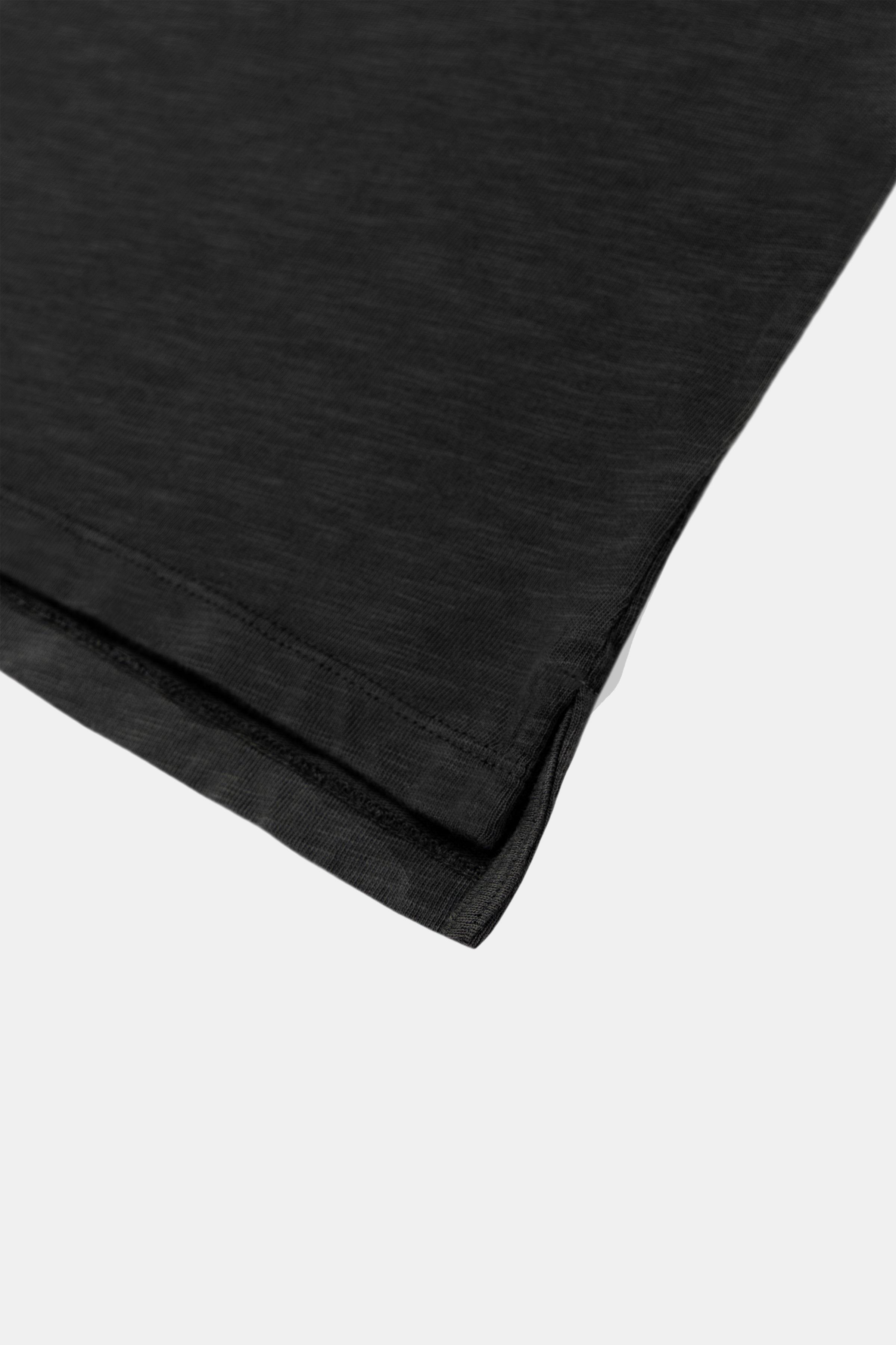 LONG SLEEVE ESSENTIAL BLACK