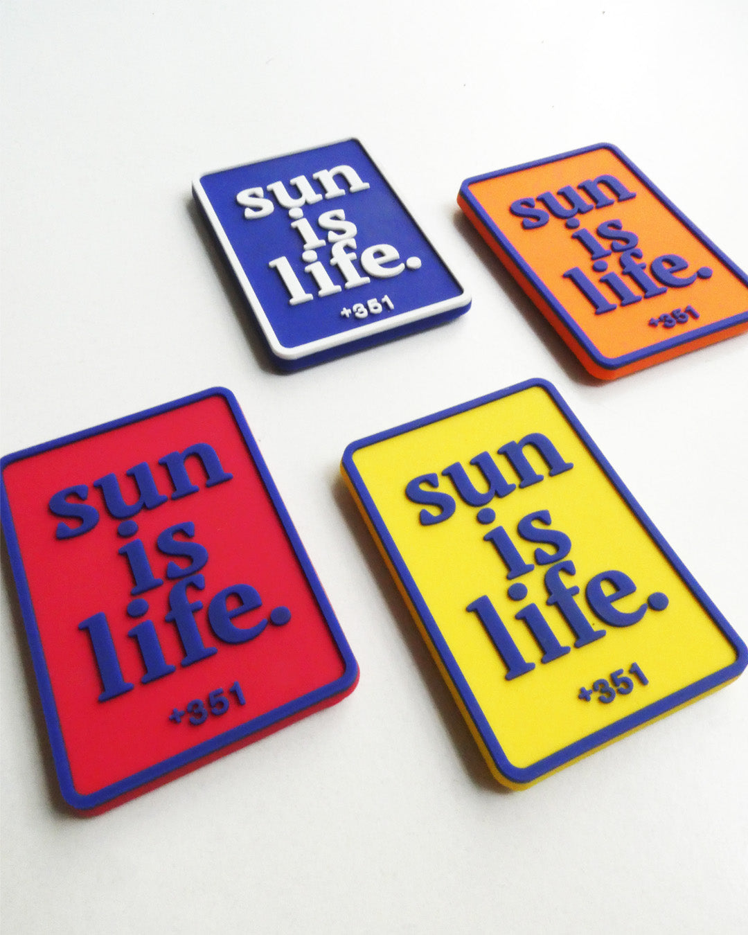 MAGNET SUN IS LIFE BLUE